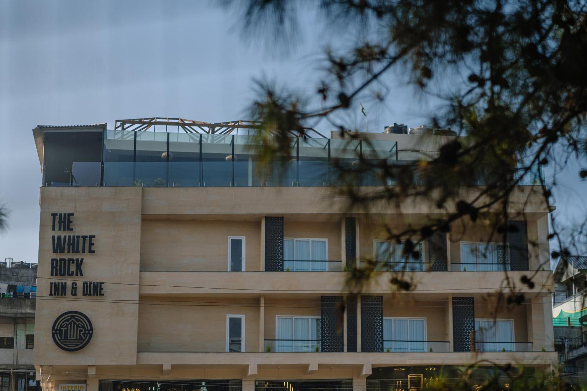 The White Rock Inn & Dine Shillong Exterior photo
